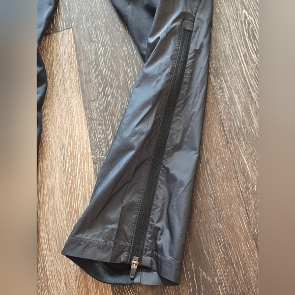 Adidas Own The Running Astro Men's  Black/White/Gray size S - Picture 13 of 16